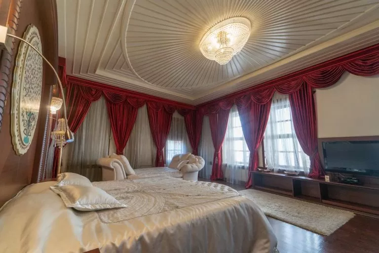 Ottoman Suite