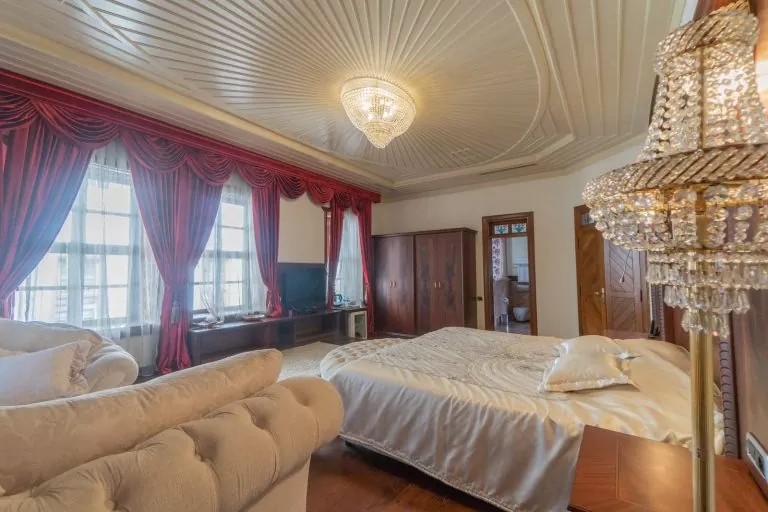 Ottoman Suite